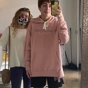 Meet your Posher, Carson